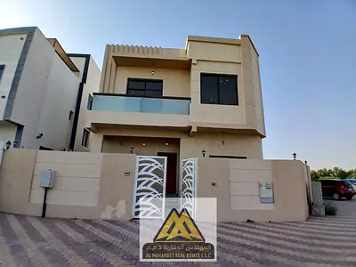 Villa for annual rent in Al Yasmin, Ajman Second tenant | Corner location | 5 bedrooms | Electricity paid by UAE national | Maintenance paid by owner
