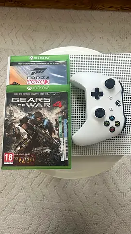 Xbox One S console with controller + Gears of War 4 & Forza Horizon 3