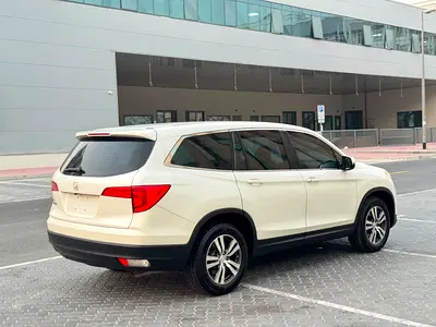 2017 Honda PILOT 缩略图 4