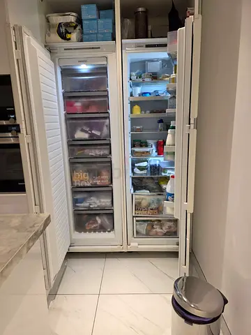 Siemens Built-in Saprat Fridge & Freezer Sat latest Version
