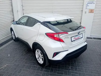 صورة 3 لـ 2023 Toyota C-HR