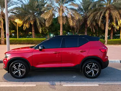 2022 Volvo XC40 — миниатюра 4