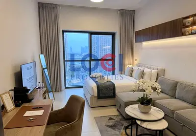 MODERN | FULLY FURNISHED | READY TO MOVE IN