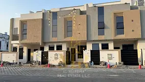 Villa for sale at a very special price, including fees, with installments over 25 years and bank fin