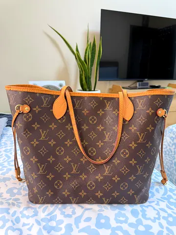 Authentic LV Neverfull MM – Monogram Canvas (Excellent Condition)