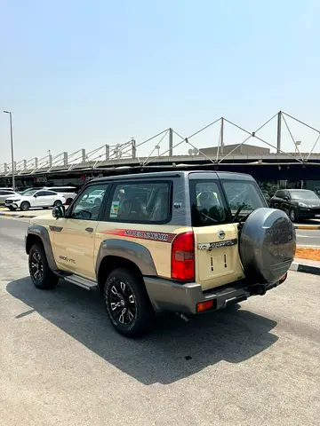 2024 Nissan PATROL SAFARI 缩略图 5