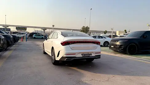 صورة 6 لـ 2025 KIA K5