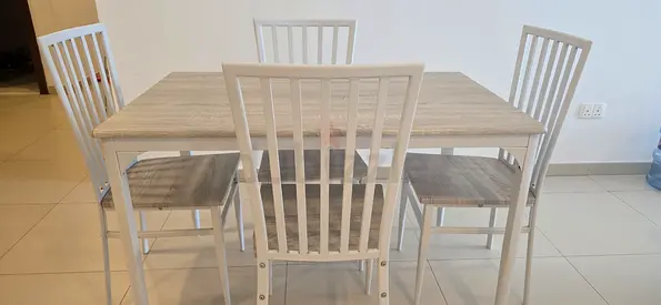 Dinning Table for sale