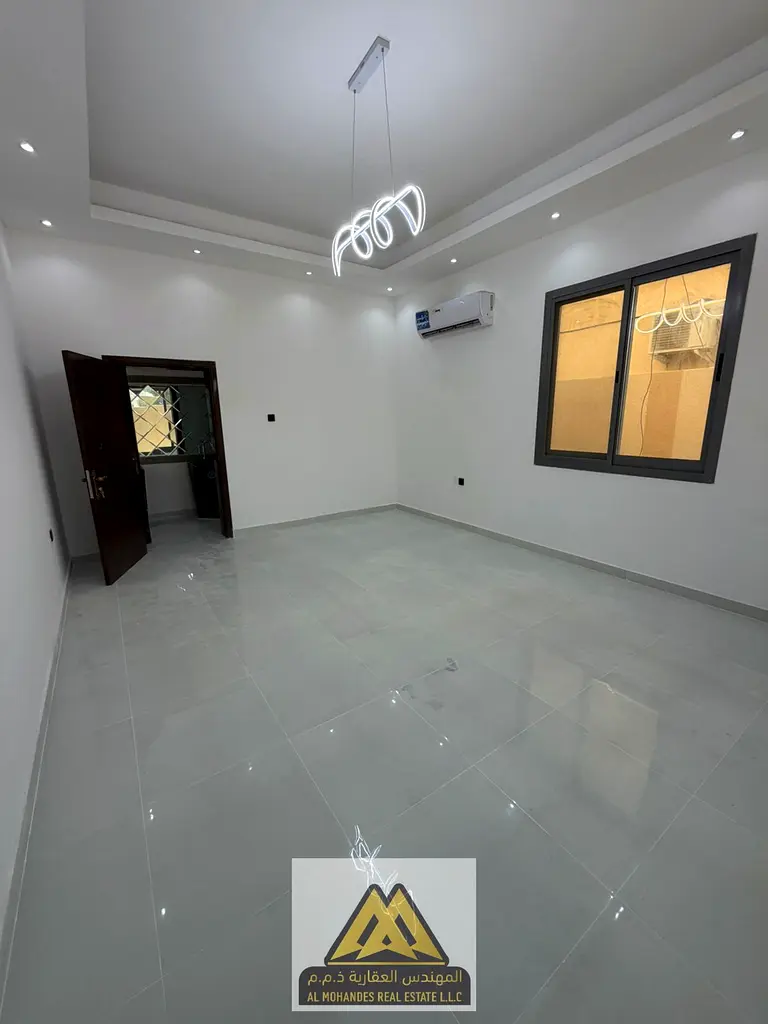 Luxury Villa for Sale | 5 Master Bedrooms | Including Electricity, Water & AC | Al Yasmeen – Al Ittihad Plan, Ajman