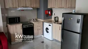 FULLY FURNISHED I HIGH FLOOR I BRIGHT LAYOUT