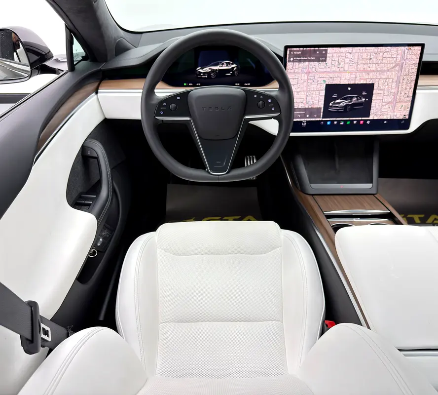 Tesla Model S 2024