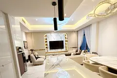 4BR CORNER | FURNISHED | UPGRADED | SINGLE ROW