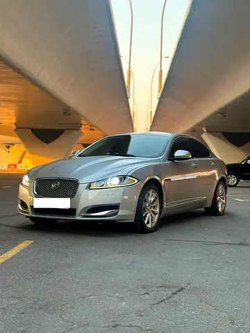 2012 Jaguar XF V8 Single Owner FSH