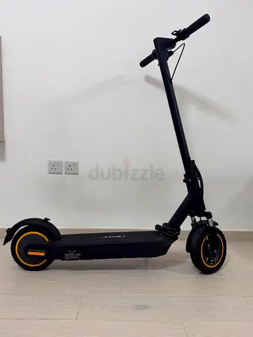 Electric Scooter XM MAX IPC