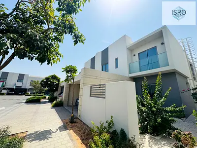 4BEDROOM VILLA READY TO MOVE