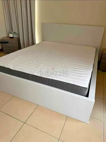 Ikea Malm bed with mattress king size