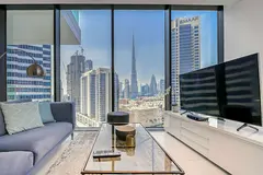 Maison Privee - Luxury Apt W/Burj Khalifa Vw & Dubai Canal Access
