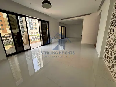 Exceptional Space & Prime Connectivity / Elegant 5-Bedroom Corner Villa