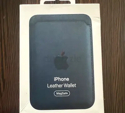 Apple iPhone Leather Wallet (MagSafe)
