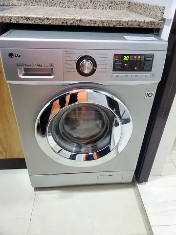 LG Front Load Washing Machine 8kg Direct Drive - Silver