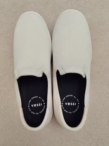 Vessi Boardwalk White Size 11 Men /Male Shoes