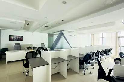 UNFURNISHED | FITTED OFFICE | WALKING TO METRO