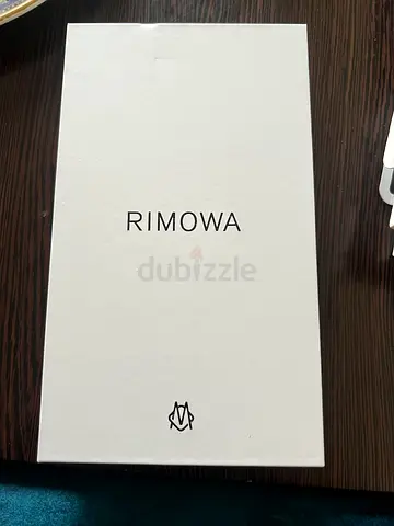 iPhone 17 pro rimowa phone case