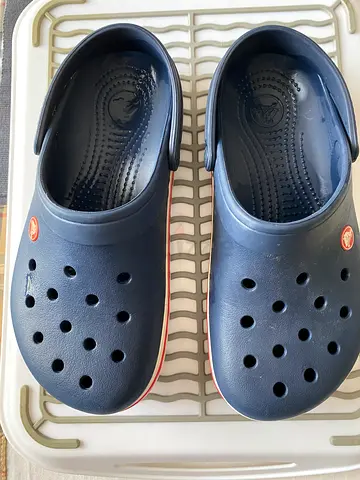 Unisex Navy Blue Foam Clogs Crocs - Size W 8 M6, Lightly Used