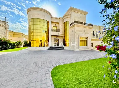 SPECIOUS WELL MAINTAINED VILLA IN PRIME LOCATION