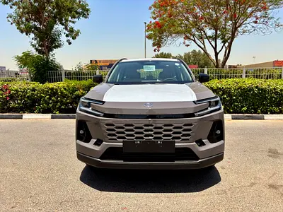 2026 Toyota RAV4 XLE 2.5L HYBRID WITH RADAR GCC Specs