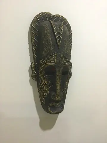 Hand-carved Tribal Decorative Mask — Small Wall Statue