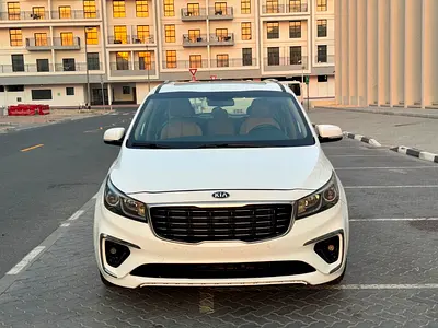 Kia Carnival EX 2020 GCC Specs - Family Van in Excellent Condition