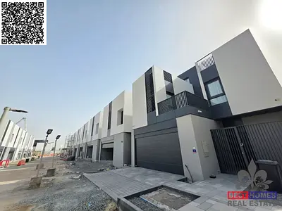 Luxury 4-Bedroom Golf Course View Villa in Al Zohra Town