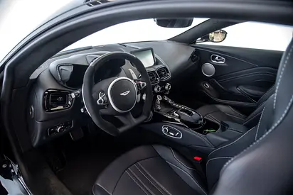 2023 Aston Martin VANTAGE — миниатюра 20