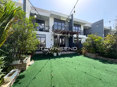 3 Bedrooms + Maids | Upgraded | Extended