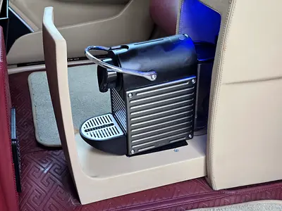 صورة 20 لـ 2018 Cadillac ESCALADE