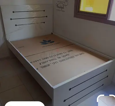 120×190size beds wood used