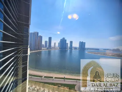 شقة 3 غرف وصالة للإيجار السنوي في التعاون – الشارقة | تكييف على المالك | جيم ومسبح | موقف سيارات | خزائن حائط