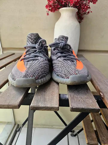 Adidas Yeezy Boost 350 V2 'Beluga'
