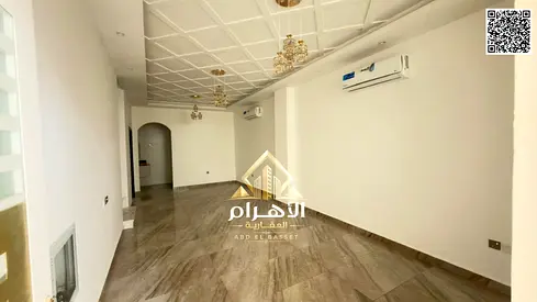 فيلا شامل الكهرباء والماي والمكيفات موقع ممتاز تملك حر جميع الجنسيات