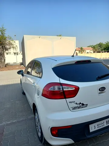 2015 KIA RIO 照片 7