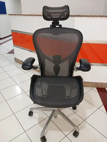 Herman Miller Remastered Chair type C with headrest for sale ultimate comfort