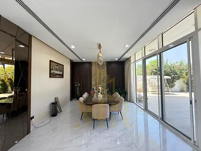 🏡✨ فيلا فاخرة للإيجار في الزوراء – إطلالة مباشرة على ملعب الجولف ✨🏡