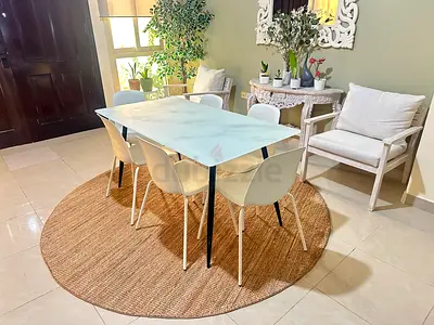Perfect Condition 6 Seater Dinning Table + Chairs. There are no marks or damages. 1.48x77cm. Easy to