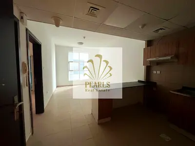 غرفة وصالة للإيجار السنوي في عجمان أبراج سيتي تاور مقابل جراند مول بجوار السفير مول 2 حمام بلكونة مفتوحة 27000 درهم