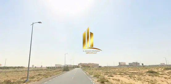 للبيع أرض في مدينه تلال مقابل مشروع مسار  المساحة 5382 قدم