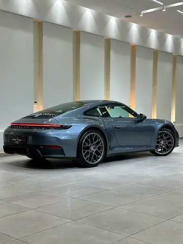 2026 Porsche 911 — миниатюра 6