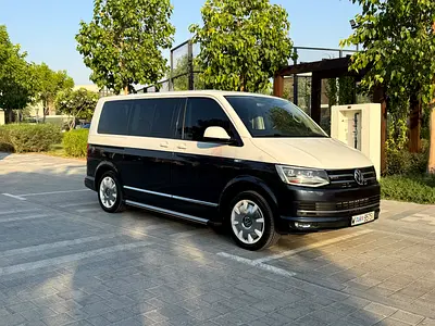 Volkswagen Multivan Highline 2017 | GCC Specs | Pristine Condition