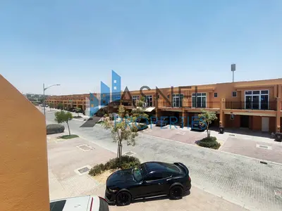 AMAZING 3-Bedrooms with basement | corner unit | single row |