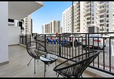 Fully Furnished 1 Bed 95k Ready to Move